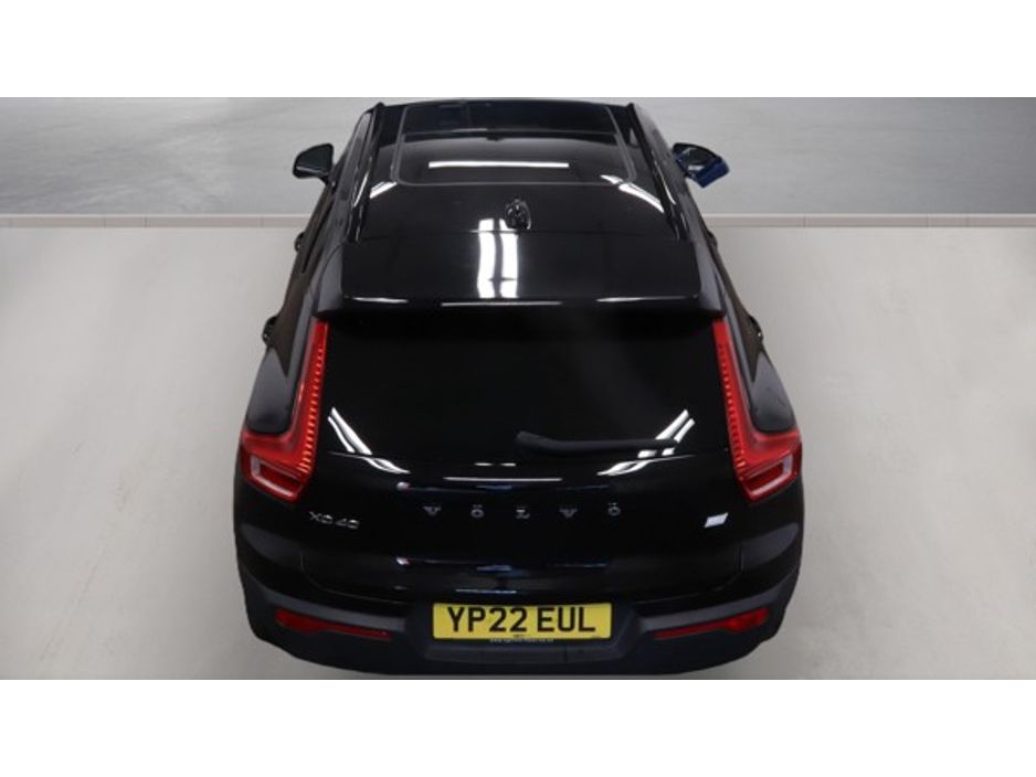 2022 Volvo XC40