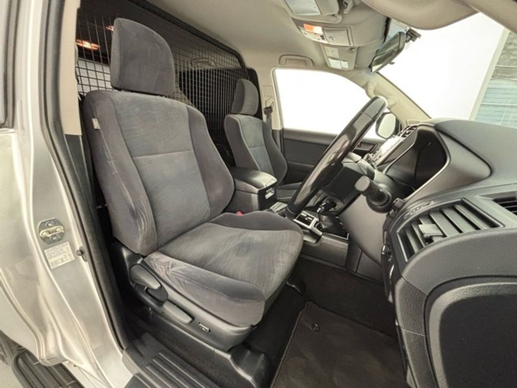 2022 Toyota Landcruiser