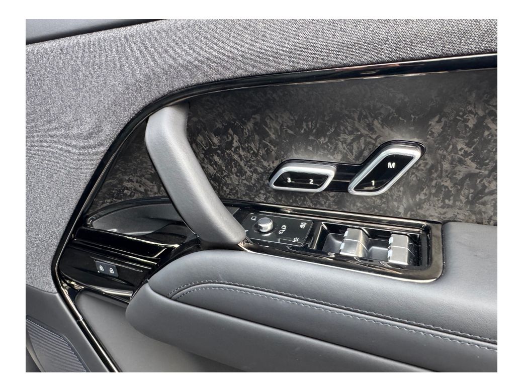 2025 Land Rover Range Rover Sport