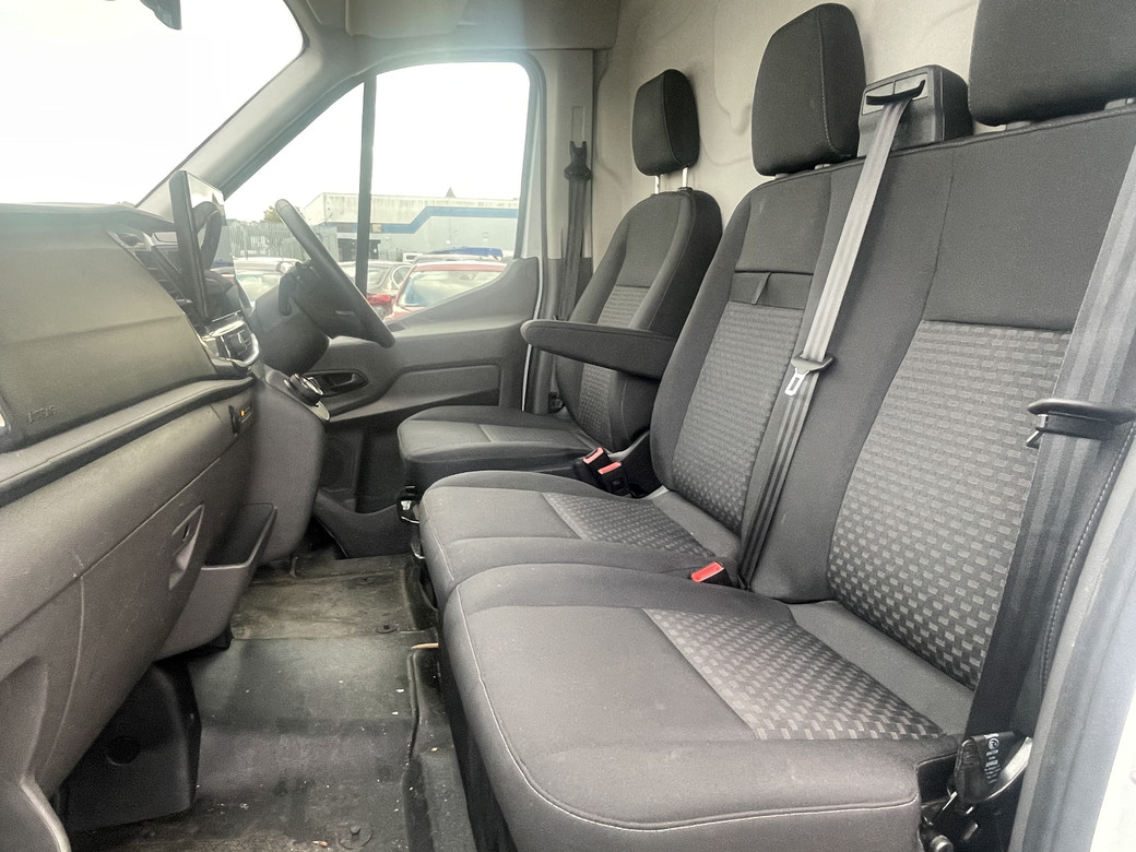 2025 Ford Transit