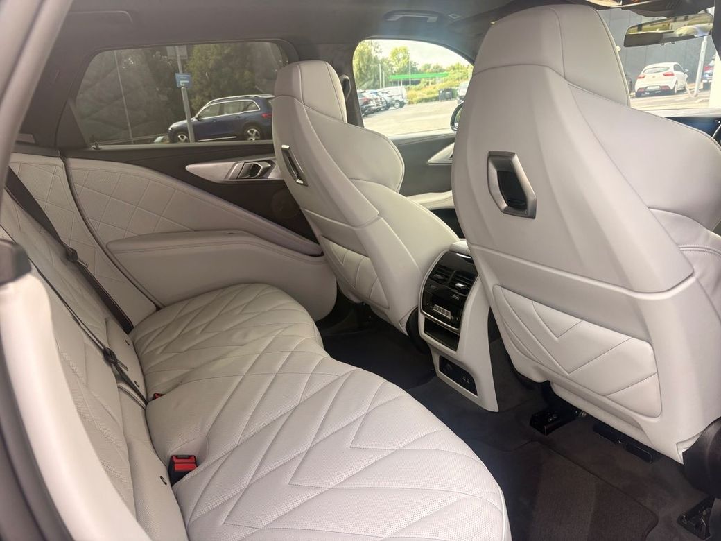 2026 BMW XM