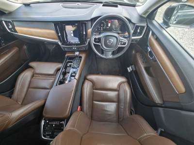 2020 Volvo V90