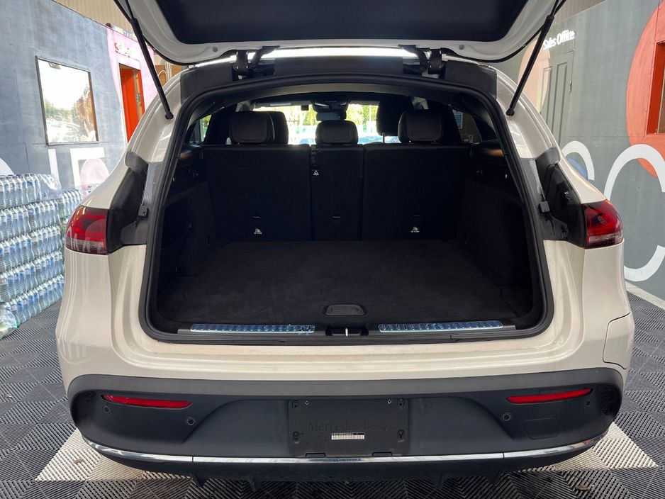 2021 Mercedes-Benz EQC