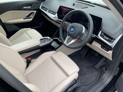 2025 BMW iX1