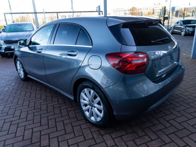 2017 Mercedes-Benz A 180