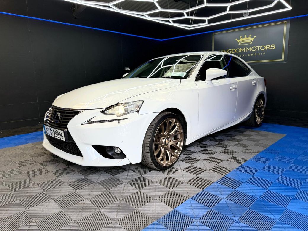 2015 Lexus IS