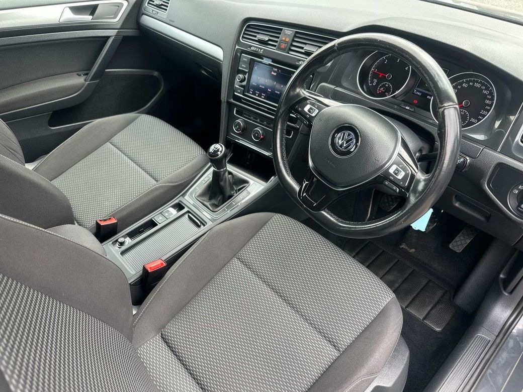 2019 Volkswagen Golf