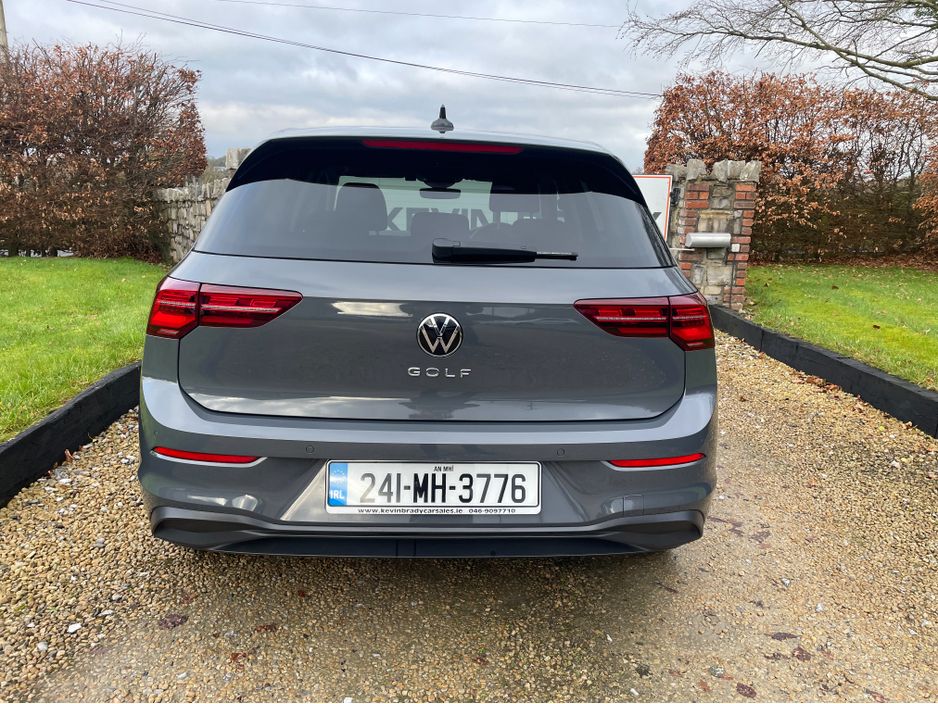 2024 Volkswagen Golf