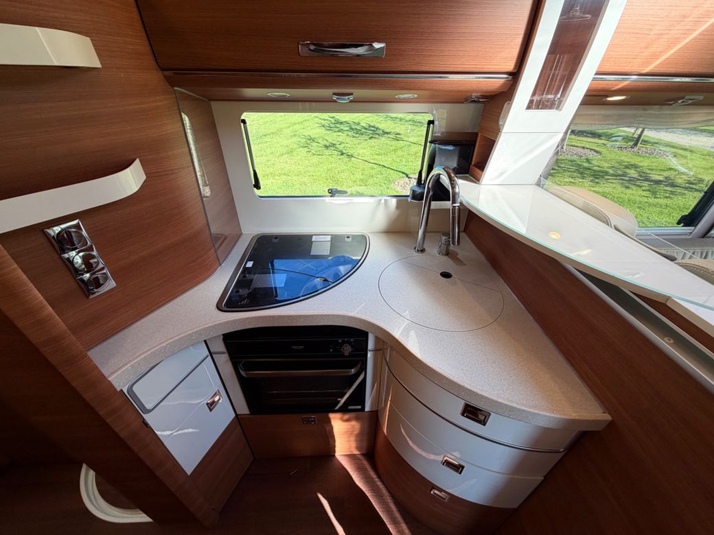 2022 CARTHAGO  CHIC C-LINE 4.9 LEL  R.H.D AUTO C1 REQUIRED 