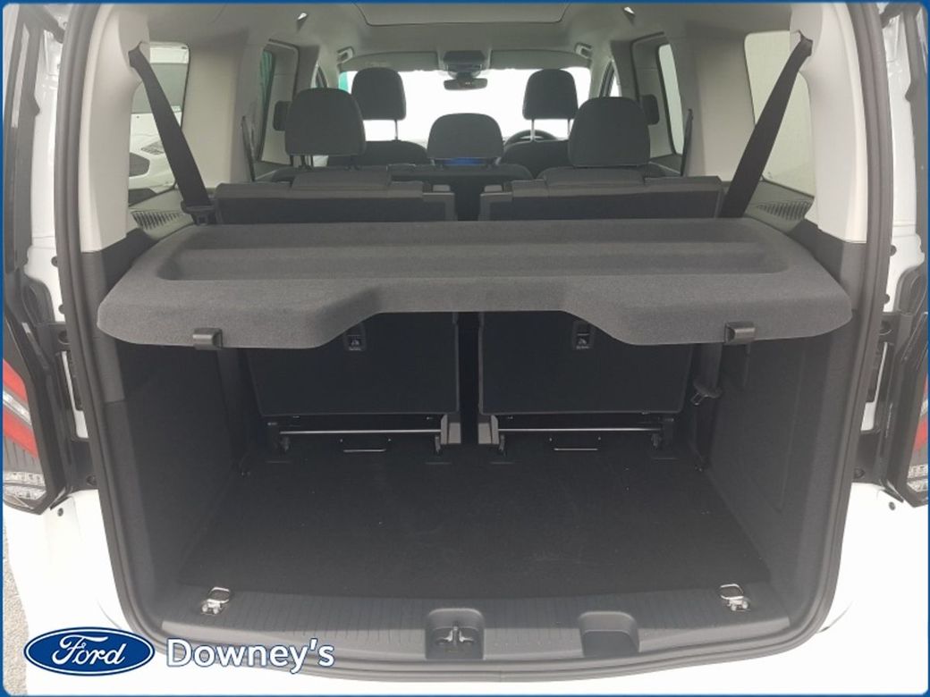 2025 Ford Tourneo Connect