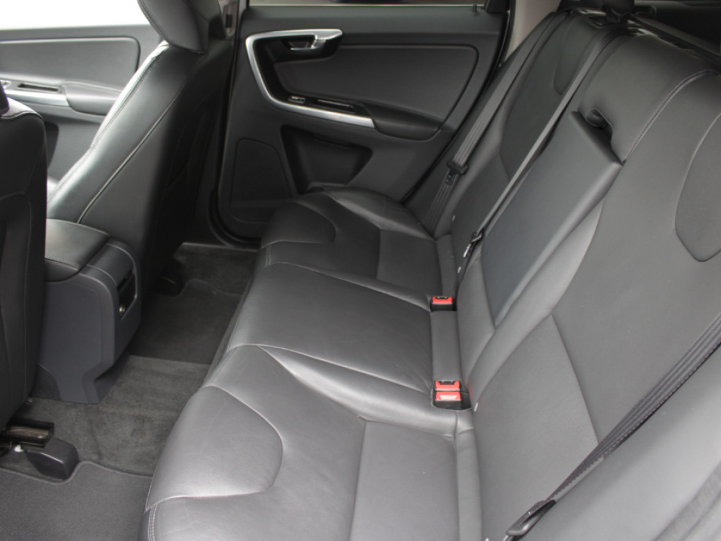 2016 Volvo XC60
