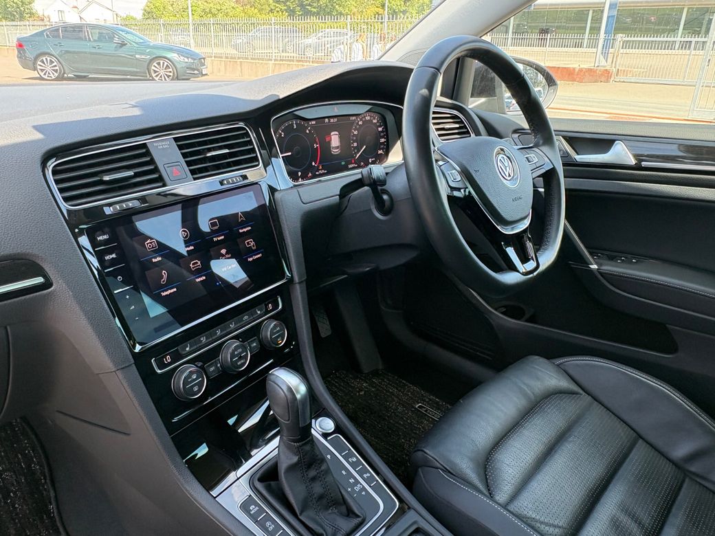 2019 Volkswagen Golf