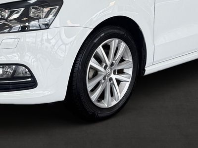 2017 Volkswagen Polo