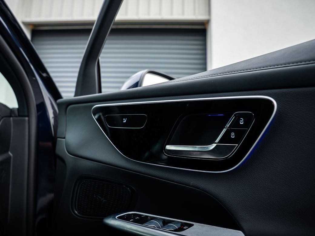2023 Mercedes-Benz GLC Class