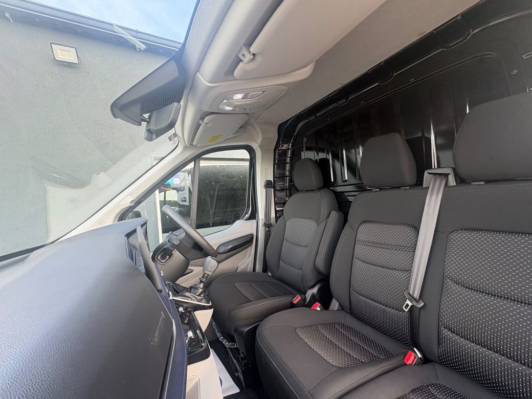 2026 Maxus Deliver 9