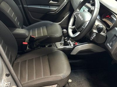 2024 Dacia Duster