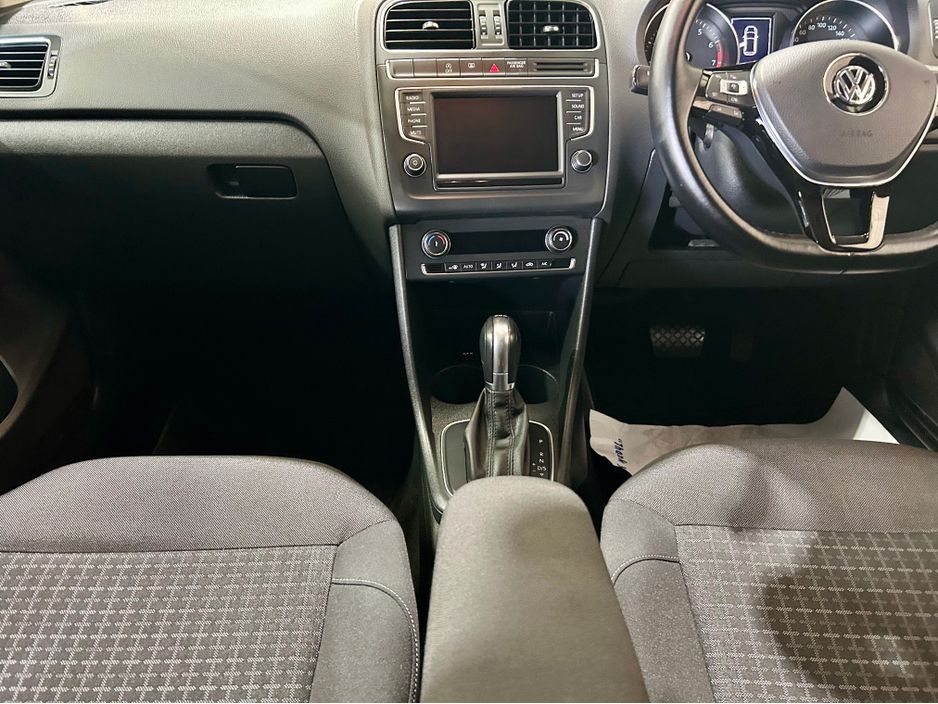 2016 Volkswagen Polo