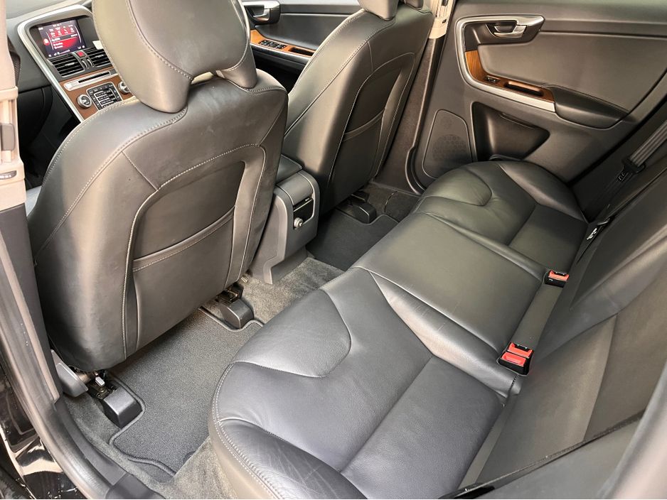 2017 Volvo XC60