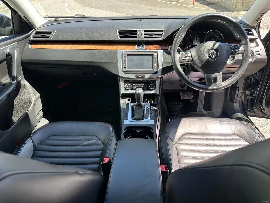 2011 Volkswagen Passat