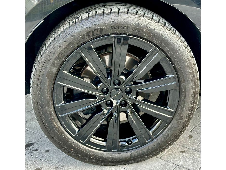 2025 Land Rover Range Rover