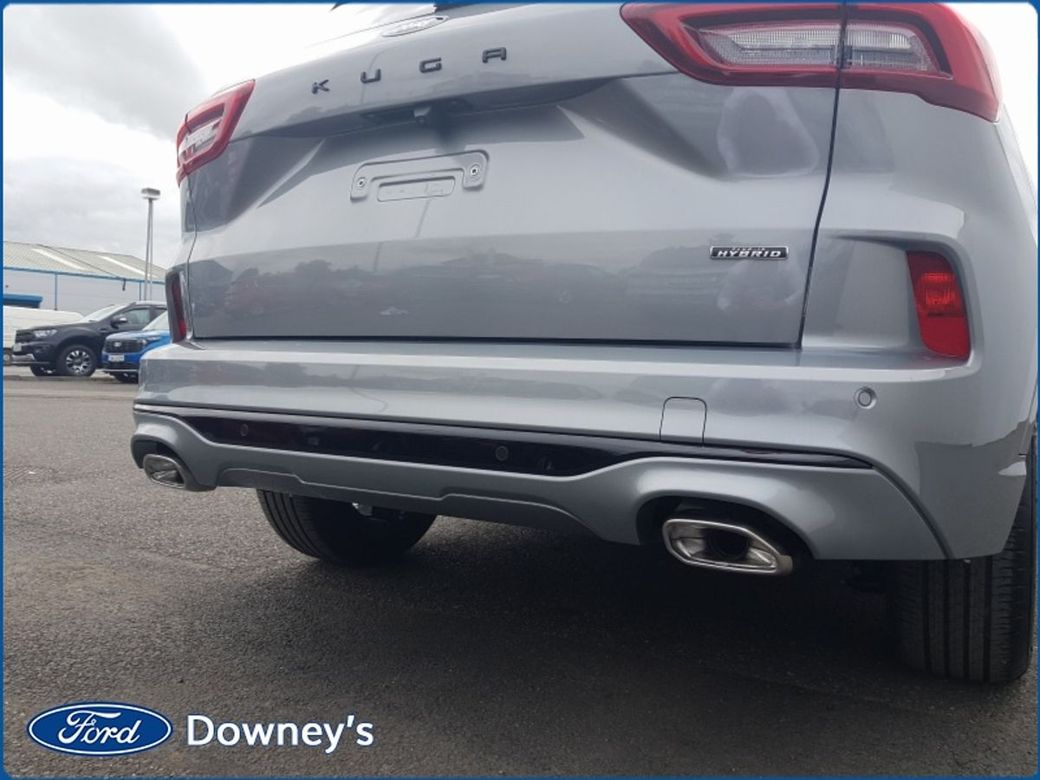2025 Ford Kuga