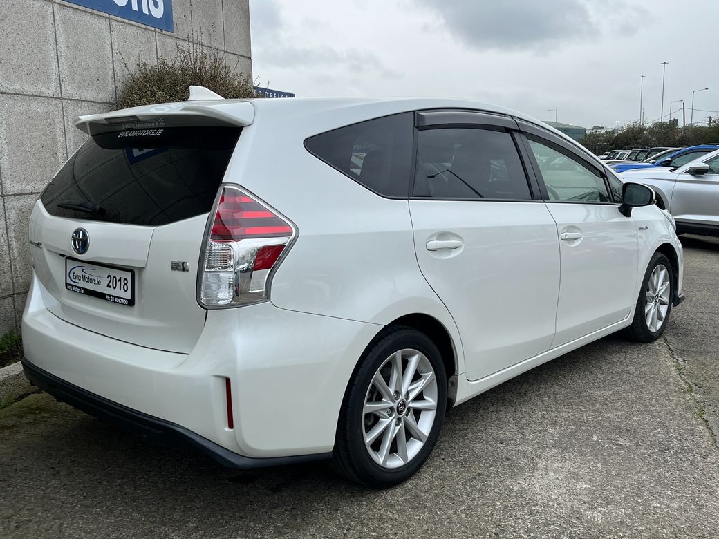 2018 Toyota Prius Alpha