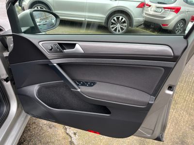 2020 Volkswagen Golf