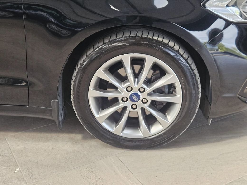 2020 Ford Mondeo