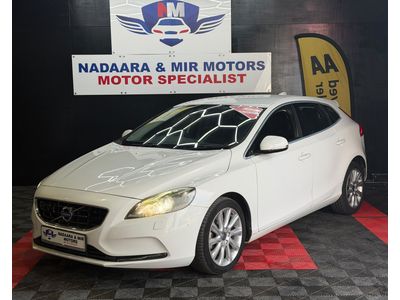 2015 Volvo V40