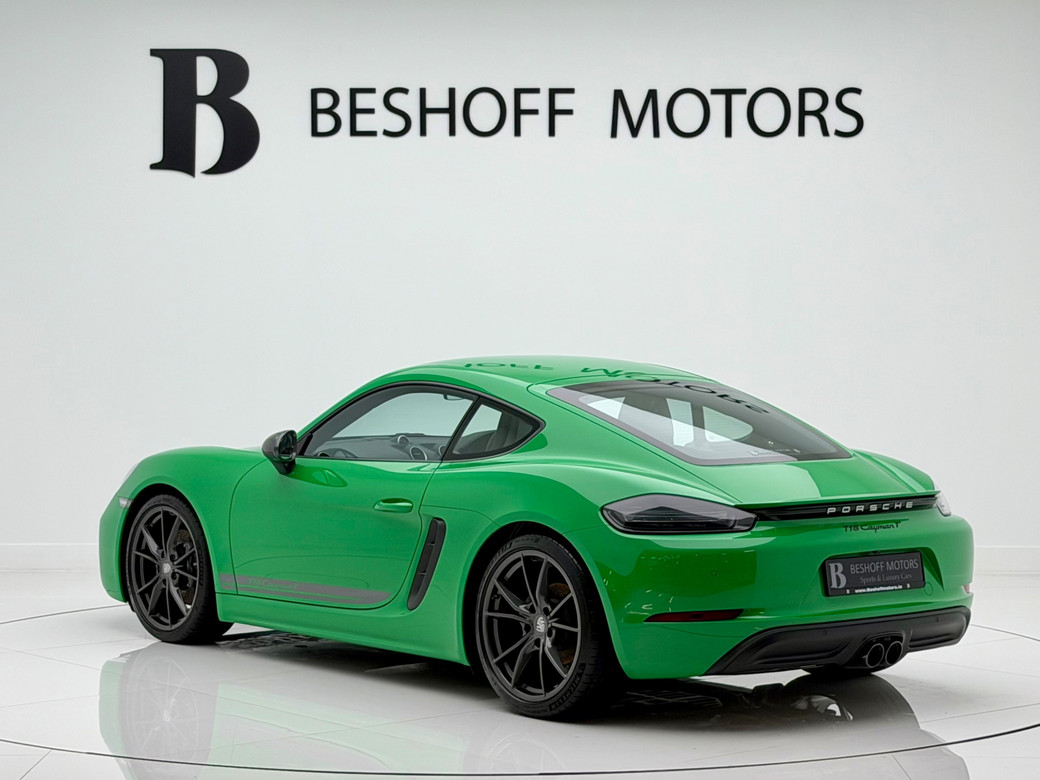 2024 Porsche Cayman