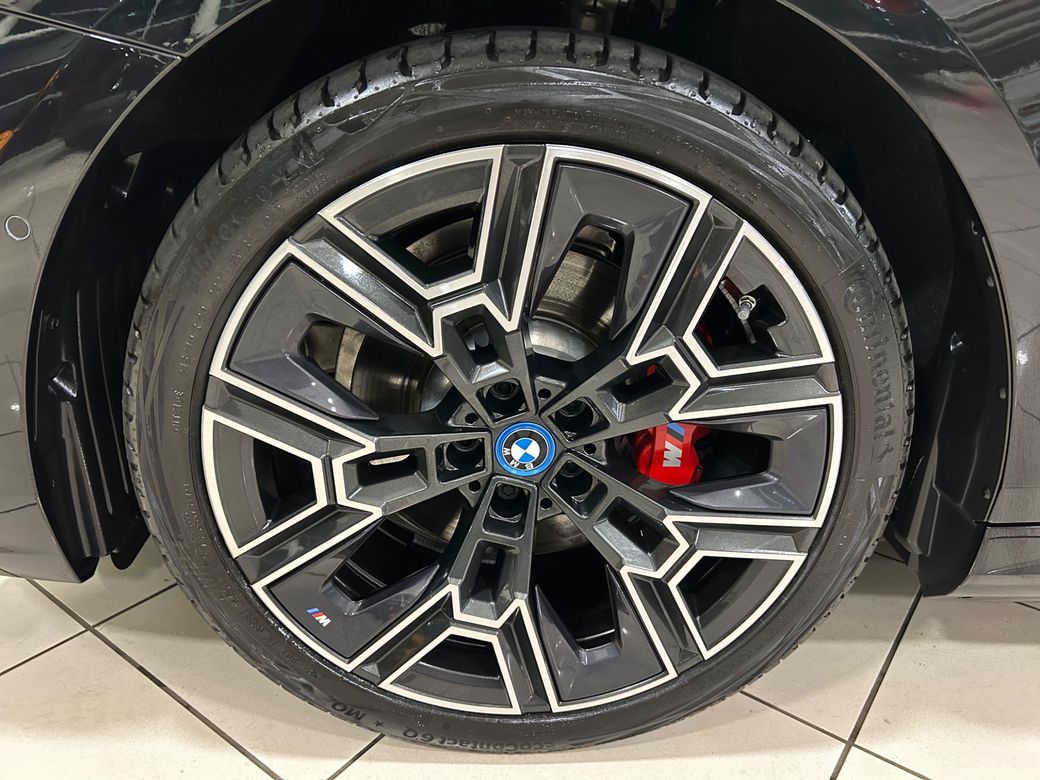 2025 BMW 5 Series