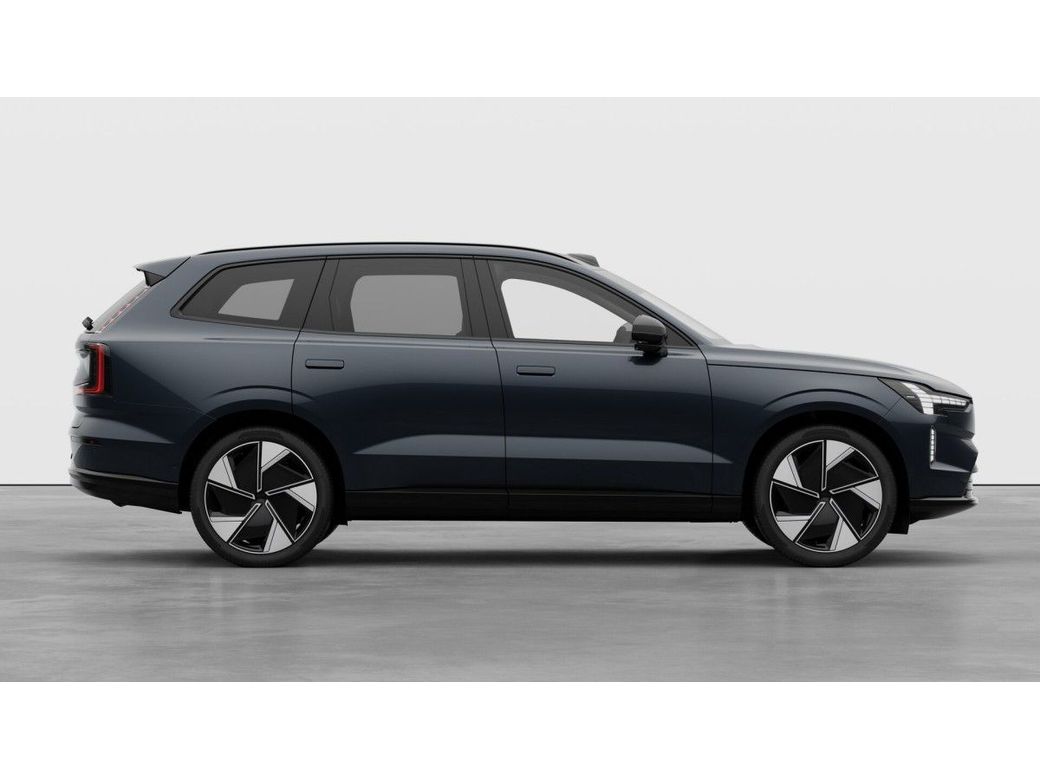 2025 Volvo EX90
