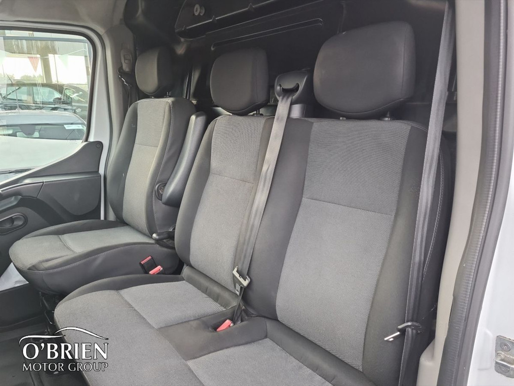 2021 Renault Master