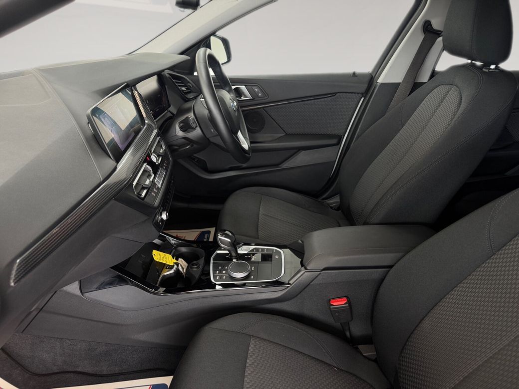 2021 BMW 1 Series