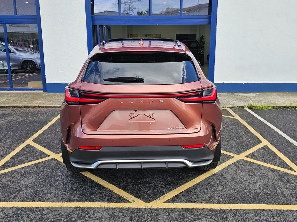 2025 Lexus NX 450H+