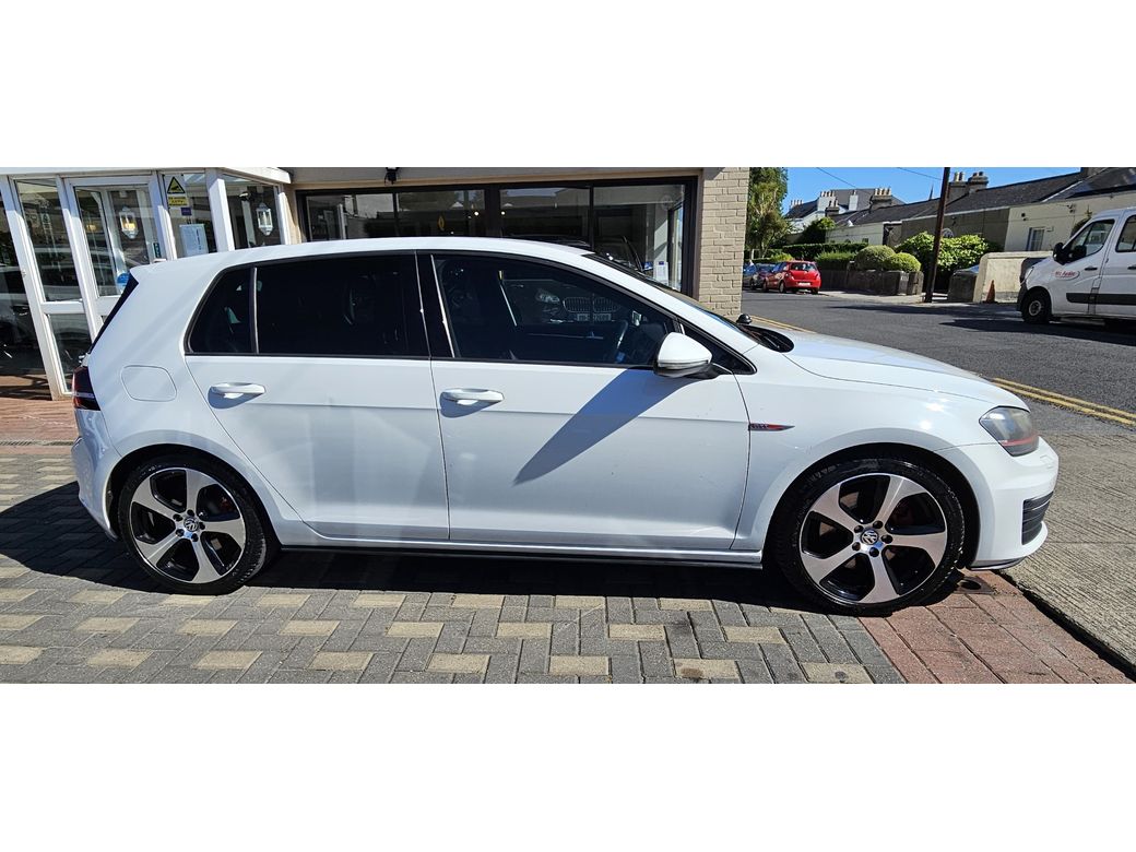2014 Volkswagen Golf