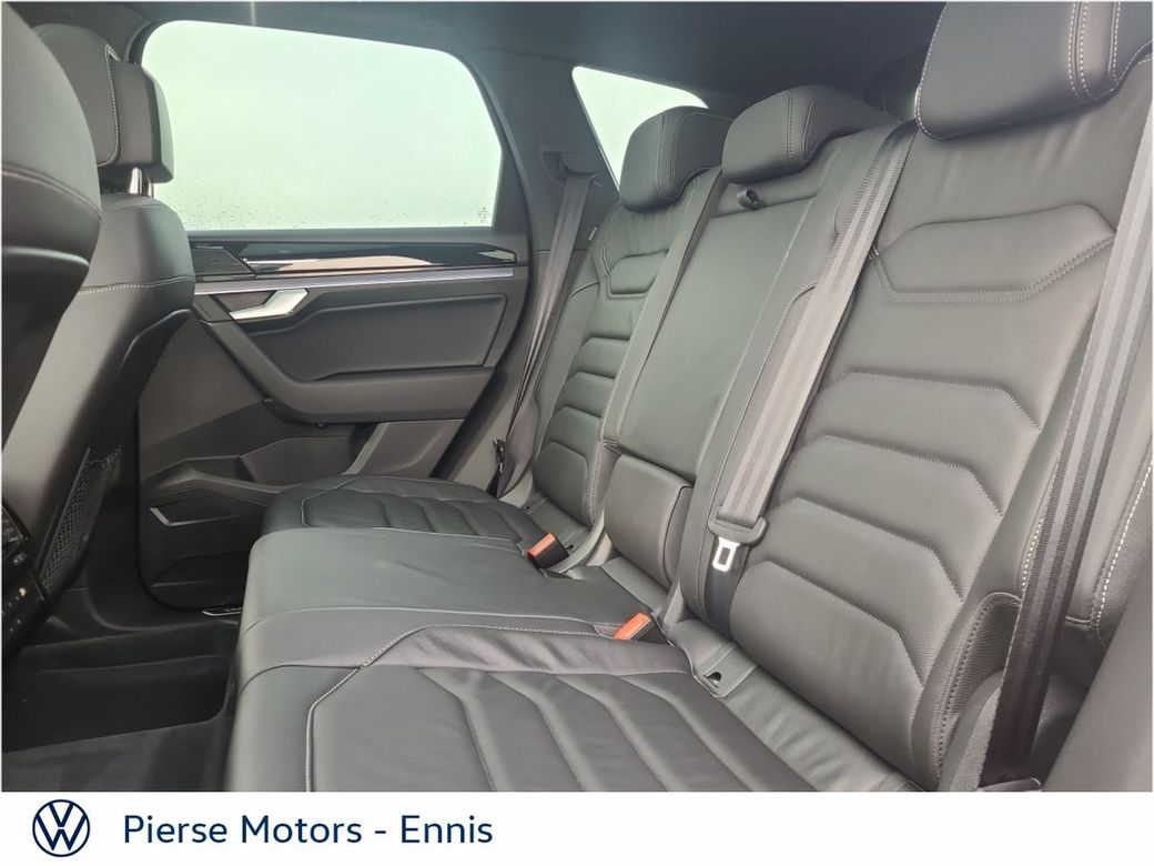 2025 Volkswagen Touareg