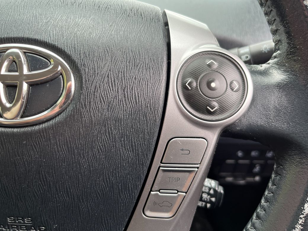 2016 Toyota Prius Alpha