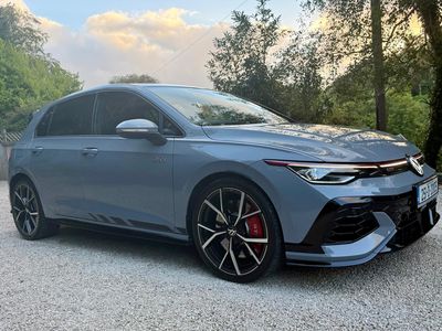 2025 Volkswagen Golf