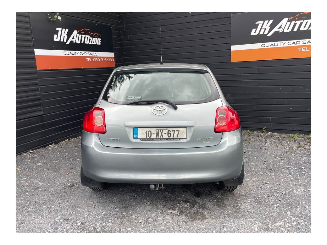 2010 Toyota Auris