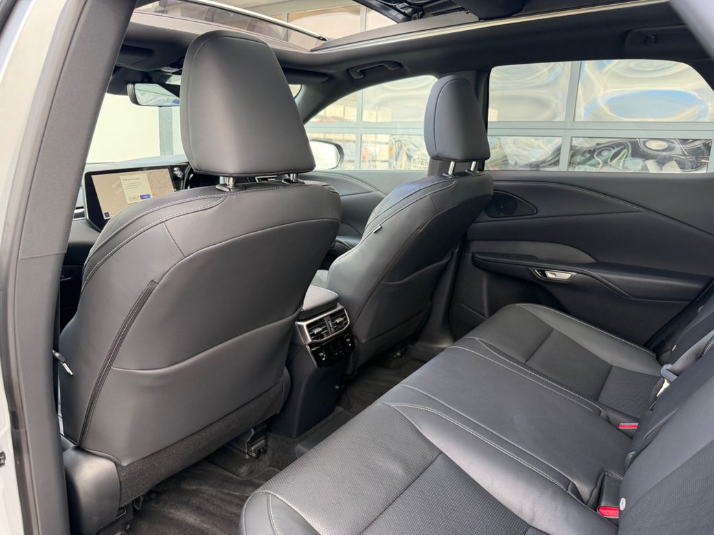 2024 Lexus RX450h+