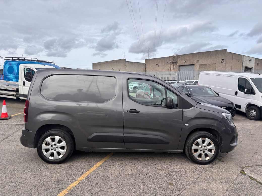 2021 Opel Combo