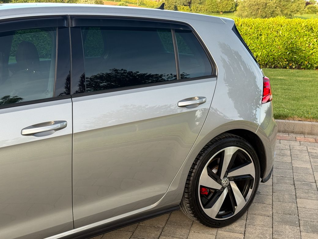 2017 Volkswagen Golf