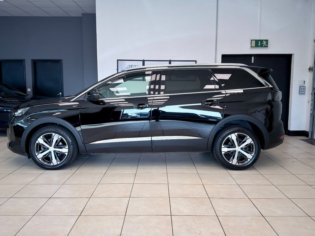 2024 Peugeot 5008