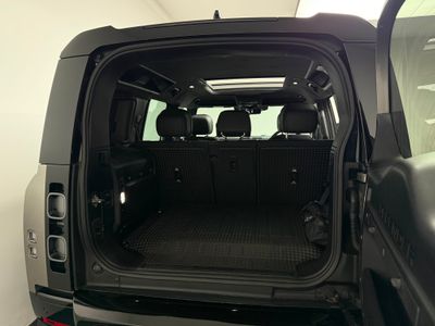 2025 Land Rover Defender