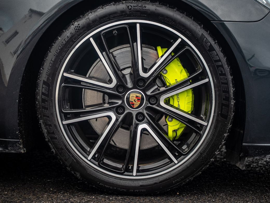 2023 Porsche Panamera