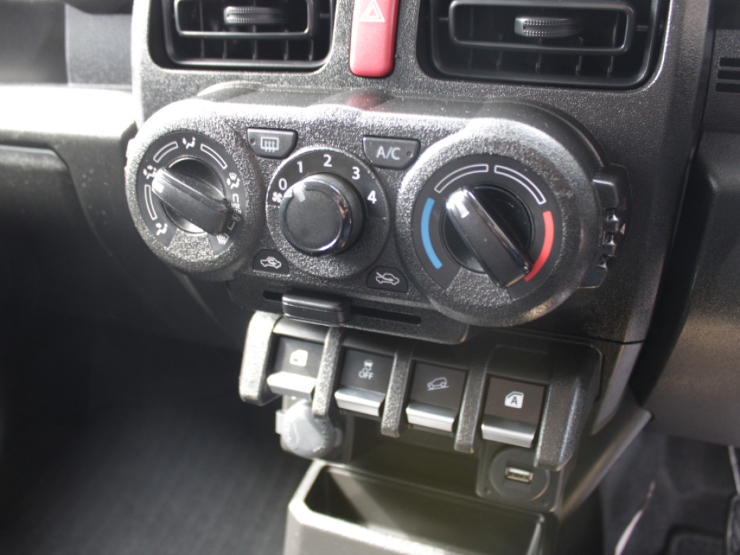 2024 Suzuki Jimny