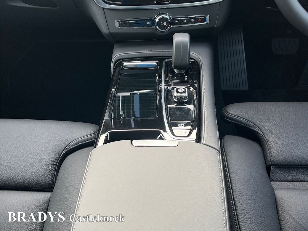 2026 Volvo V90