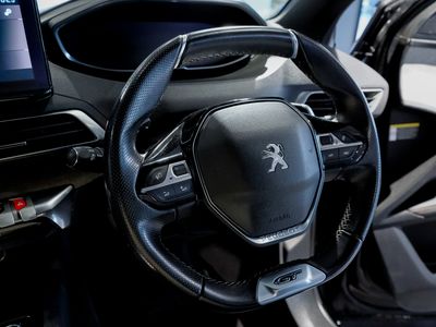 2023 Peugeot 5008