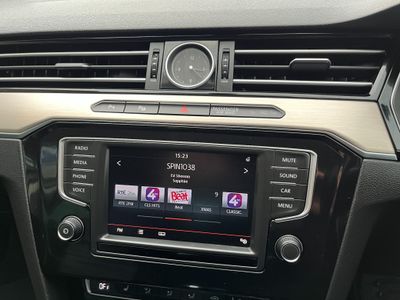 2016 Volkswagen Passat